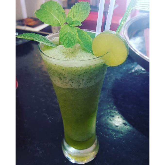 Special lemonade with mint